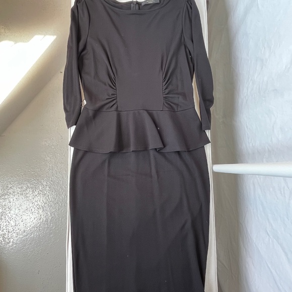 MaxMara Weekend (L) peplum dress, office, cocktail, EUC, in black. - Picture 3 of 16